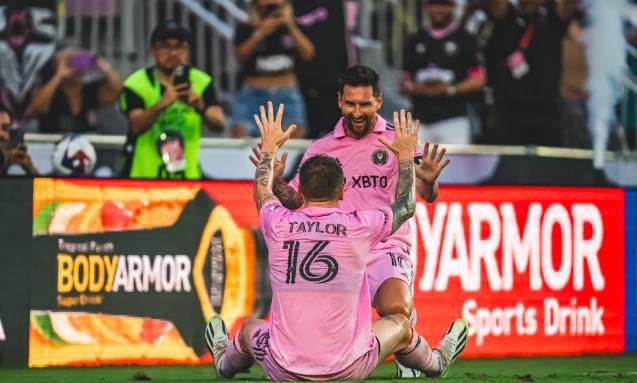 伊人久久综合影院首页