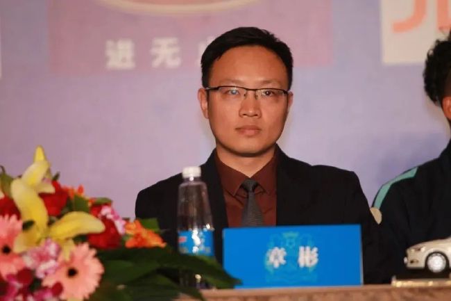 阿v精品一区二区三区